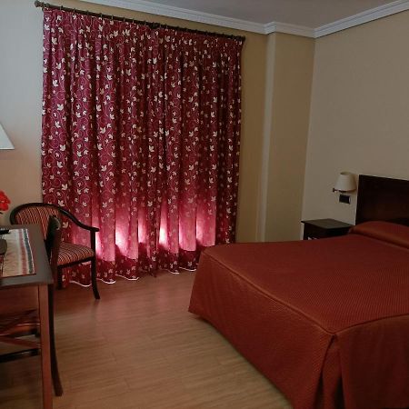 Hotel Rural El Jardin 알데아델프레스노 외부 사진