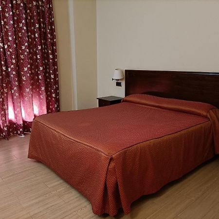 Hotel Rural El Jardin 알데아델프레스노 외부 사진