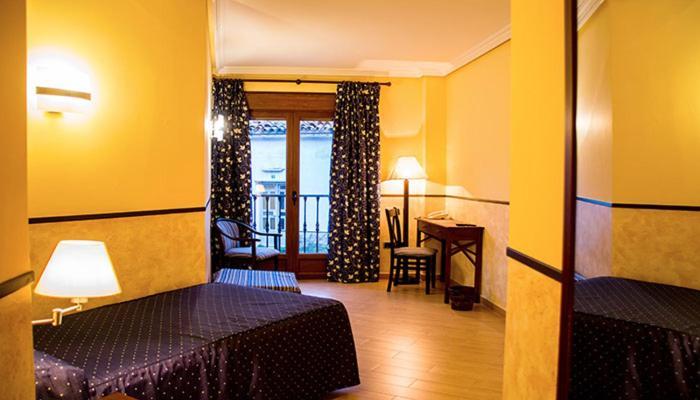 Hotel Rural El Jardin 알데아델프레스노 외부 사진