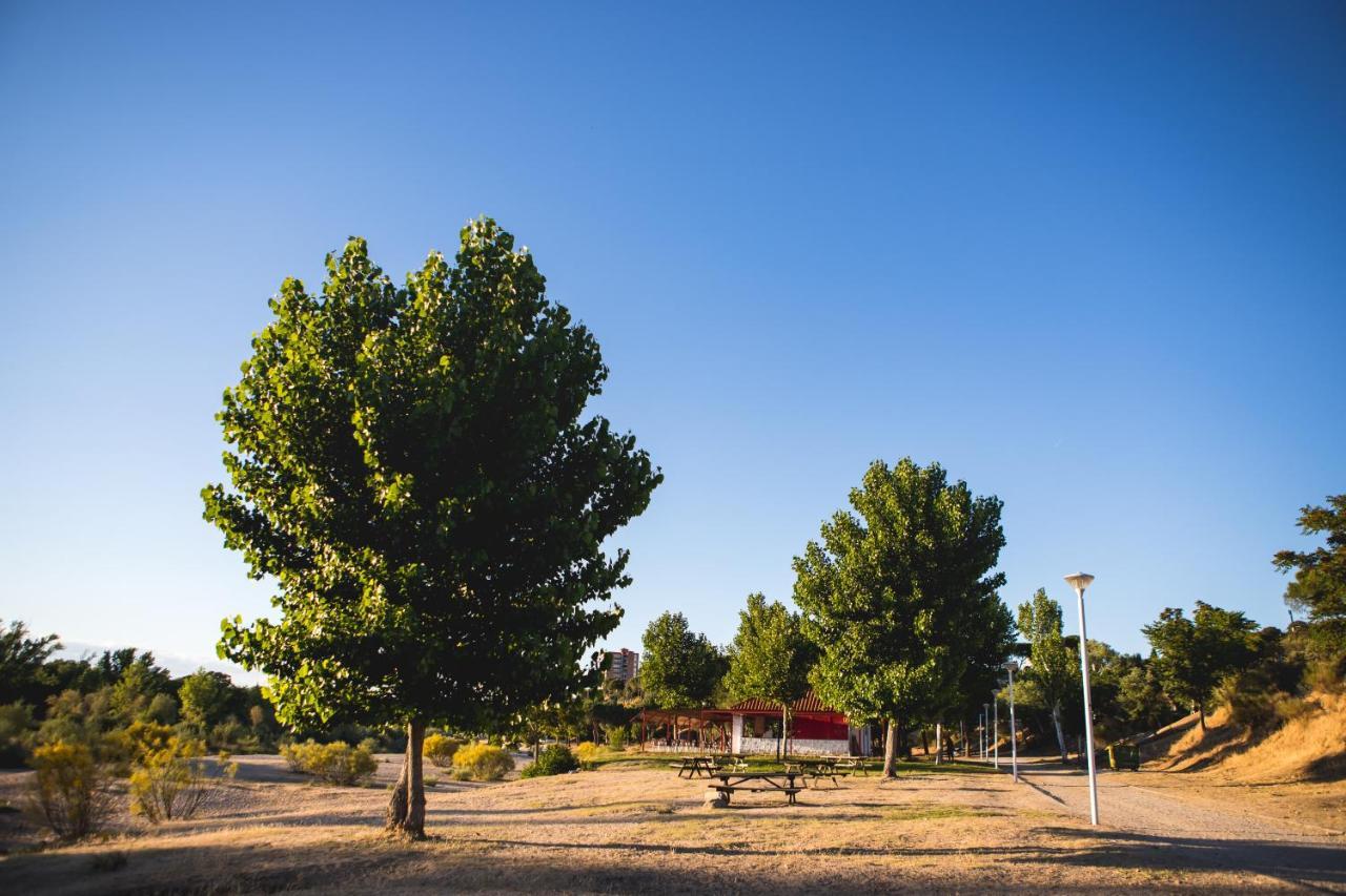 Hotel Rural El Jardin 알데아델프레스노 외부 사진