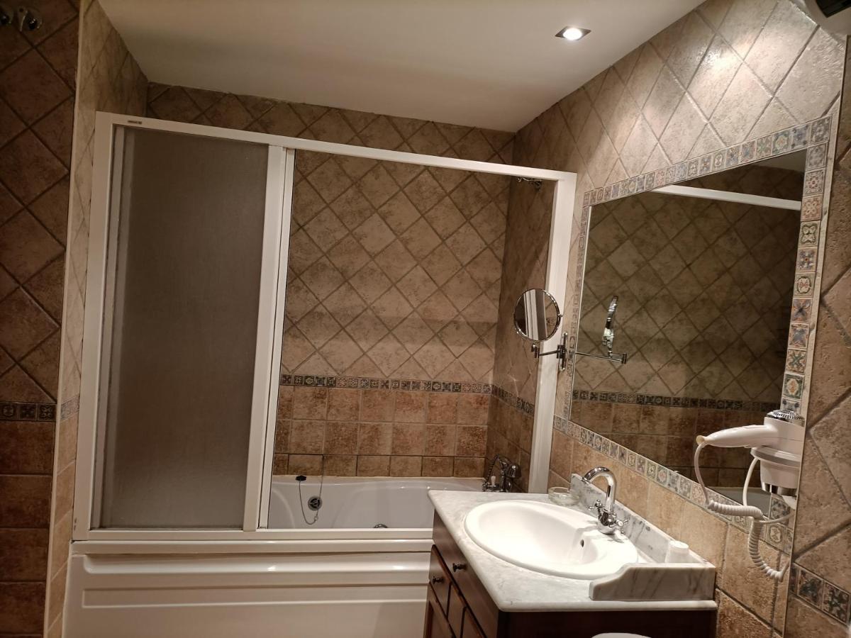 Hotel Rural El Jardin 알데아델프레스노 외부 사진
